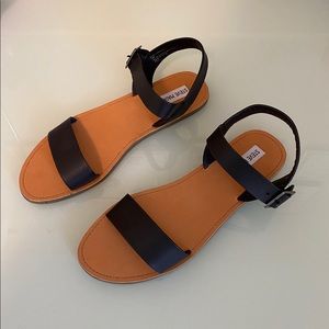 Steve Madden sandals